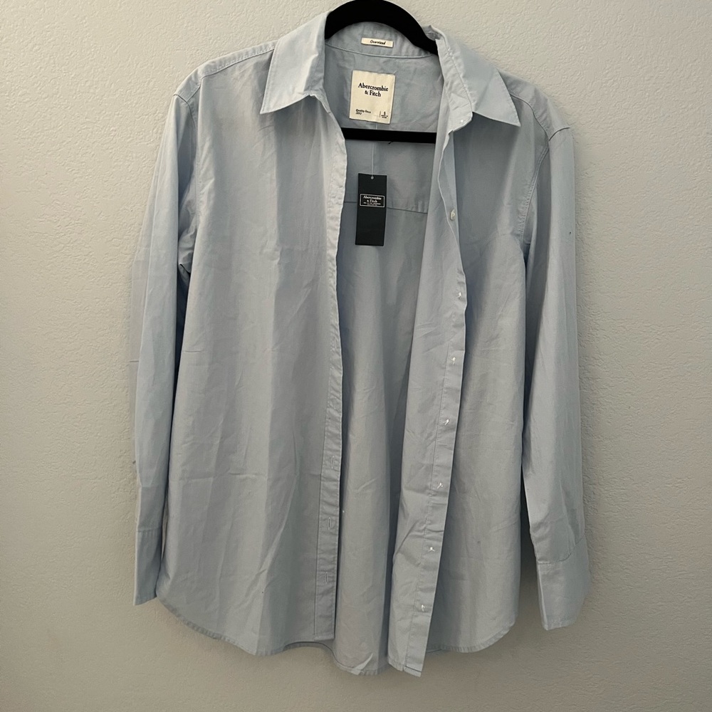 abercrombie blue poplin button up